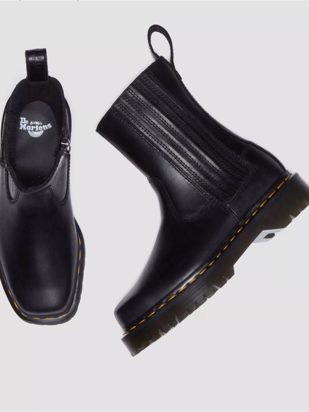NWOB Women’s Dr Martens Amaayah Lo Black Leather Boots - Size 8 - Picture 2 of 11